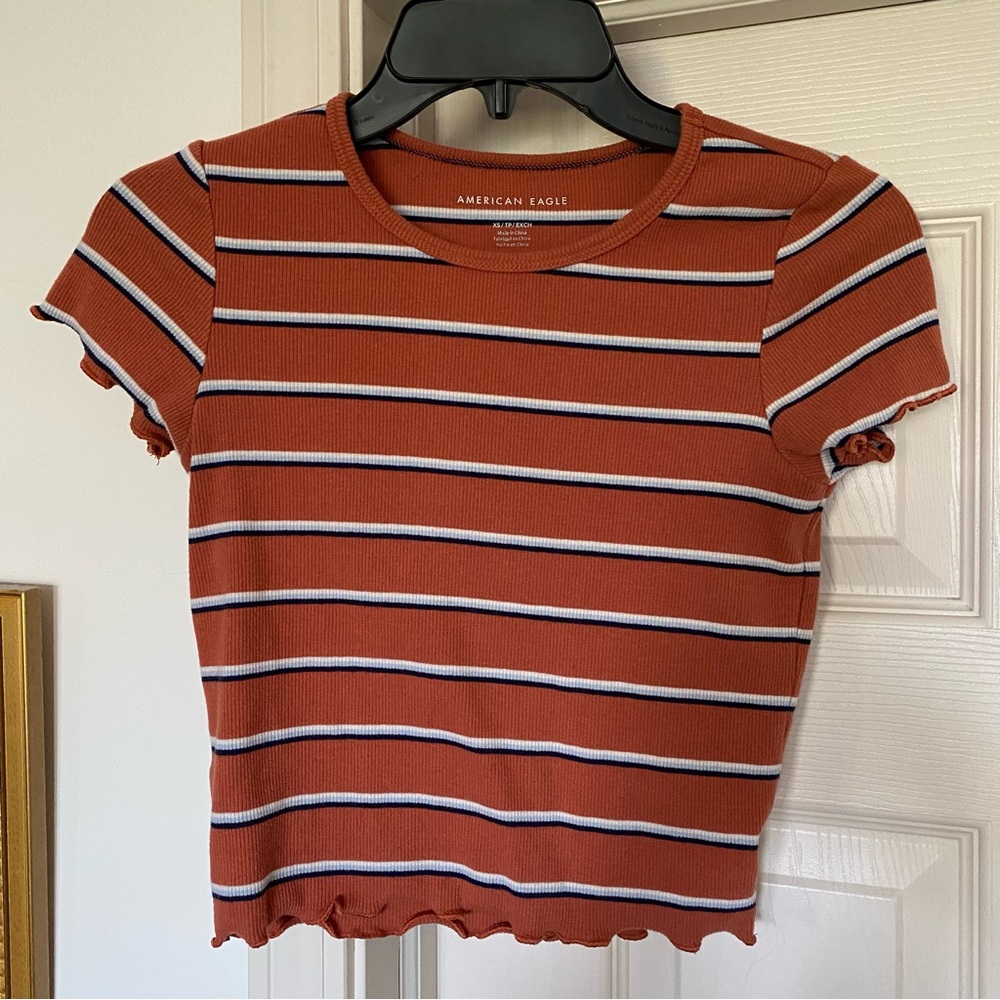 American Eagle size xs crop top